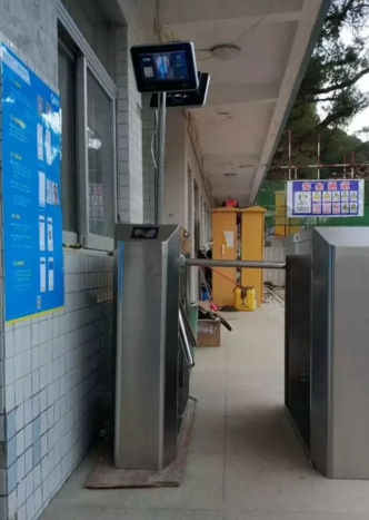 “刷臉考勤”走進(jìn)工地 魯班長助力湖南望新建設(shè)集團工人管理升級